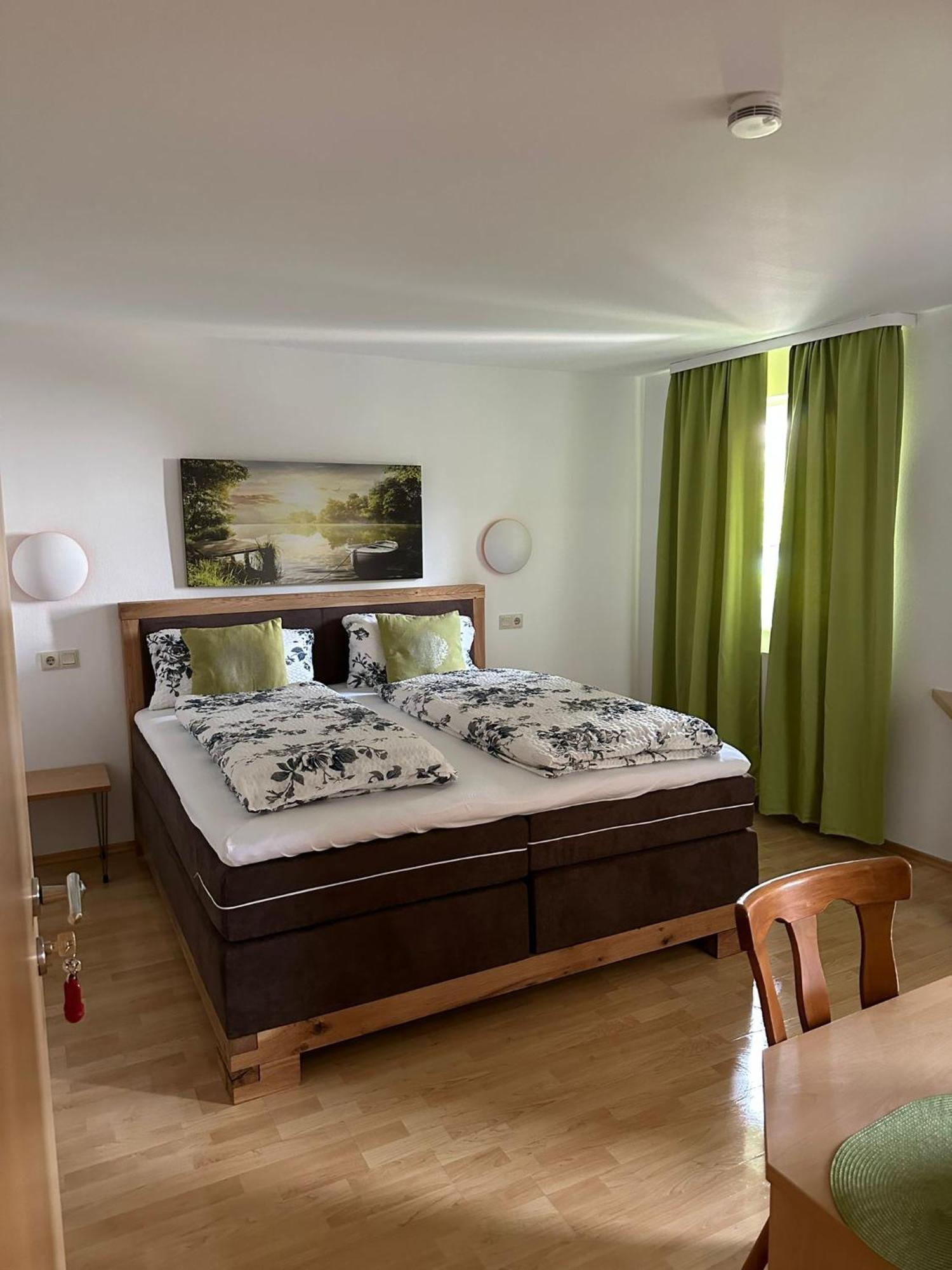 Spaichingen Hotel 7 Winden מראה חיצוני תמונה